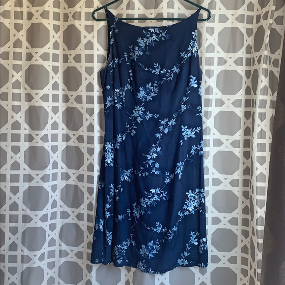 American Eagle blue floral dress